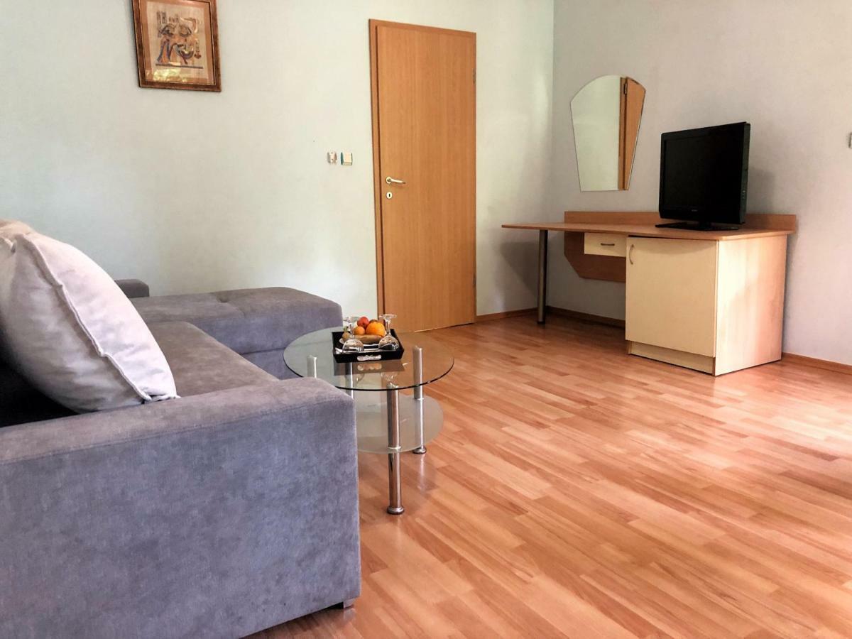 Holiday Village Interpark Kranevo Bagian luar foto
