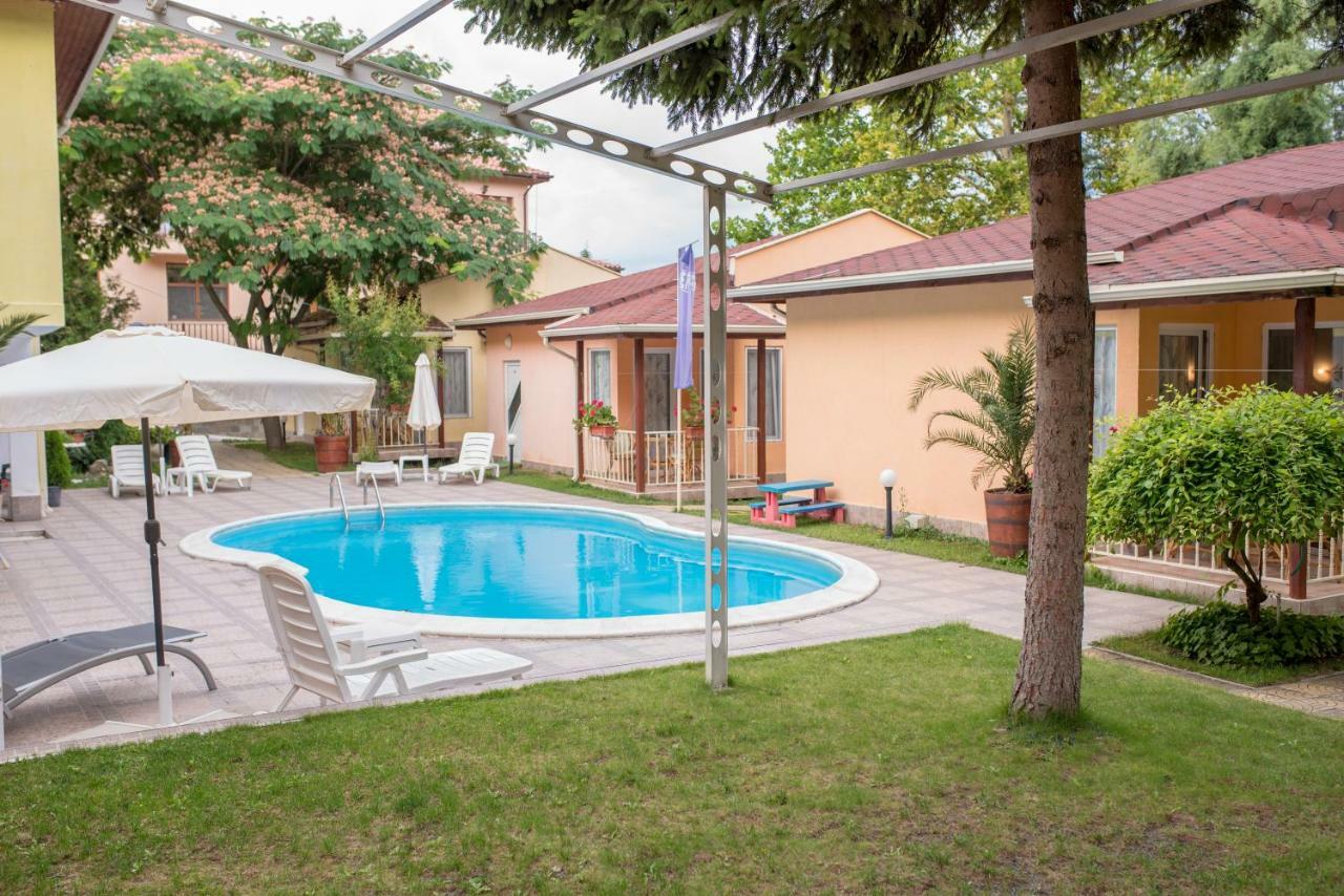 Holiday Village Interpark Kranevo Bagian luar foto